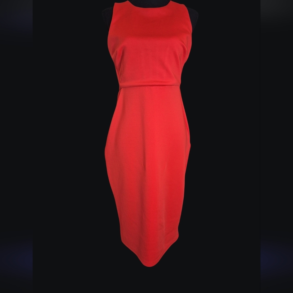 ​Bold and Beautiful: Spense Red Dress - Size 6